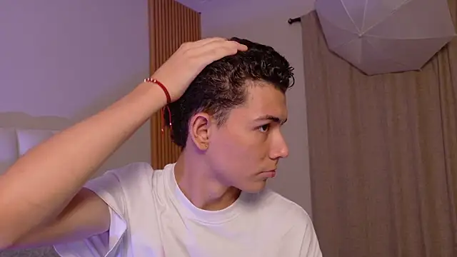 nicocrown online show from 03-20-26, 06:42