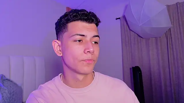 nicocrown online show from 03-30-26, 07:04