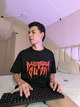 nicocrown online show from 03-24-26, 06:19