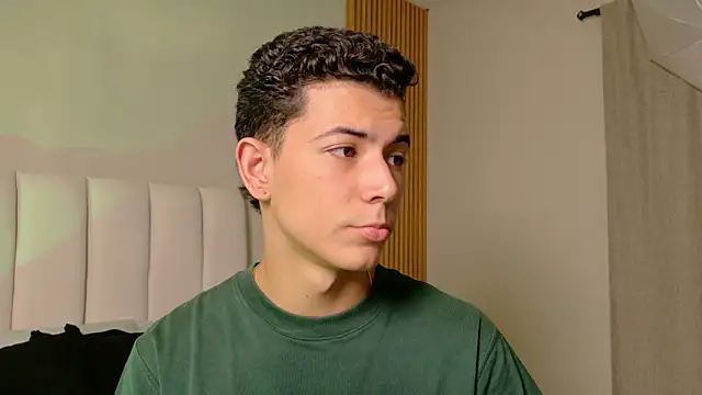 nicocrown online show from 03-17-26, 07:17