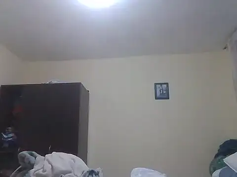 Jiwon Han online show from 03-04-26, 04:09