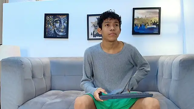 SKINNY BOYXXX online show from 04-03-26, 07:15