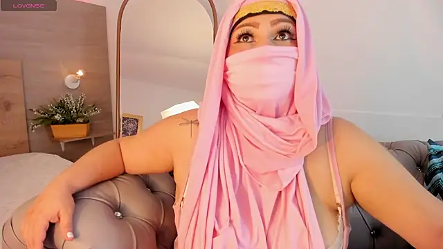  Azahaaraa  online show from 04-11-26, 03:36