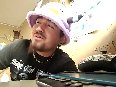 XSnowFlakeX15 online show from 05-06-26, 12:25