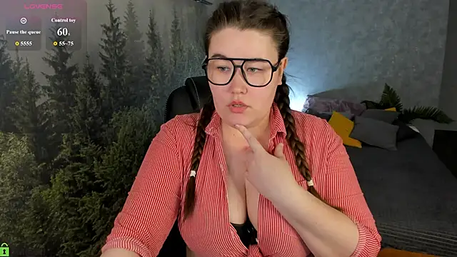 Miss Triss online show from 04-02-26, 08:32