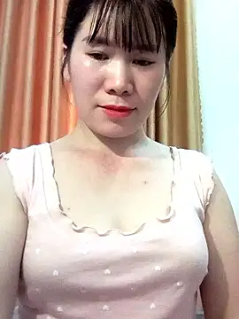 Bondgirl 9 online show from 05-16-26, 06:23