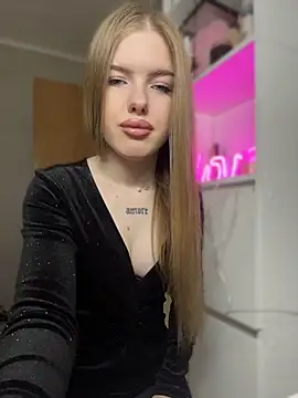 KayShaw online show from 04-17-26, 06:05