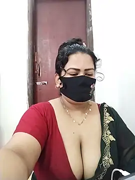 Snapshot of Star--Girl chatting on 06-20-26, 01:32 Star--Girl online show from 06-20-26, 01:32