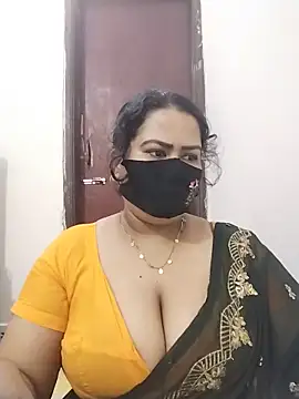 Snapshot of Star--Girl chatting on 06-22-26, 04:04 Star--Girl online show from 06-22-26, 04:04