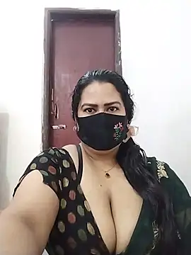Snapshot of Star--Girl chatting on 07-17-26, 03:59 Star--Girl online show from 07-17-26, 03:59