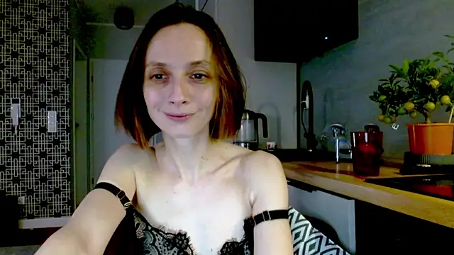 misssweet online show from 05-08-26, 04:55