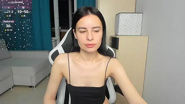 Snapshot of Horny__Nikki chatting on 07-07-26, 04:54 Horny Nikki online show from 07-07-26, 04:54