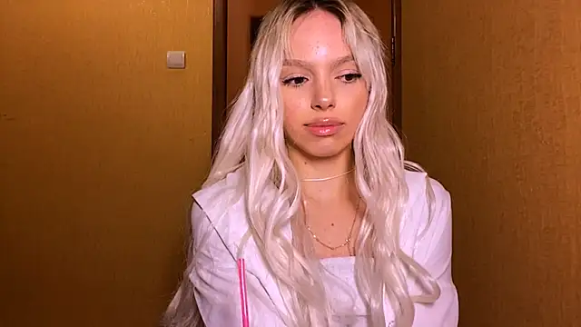 YawingSanguine online show from 03-08-26, 07:17