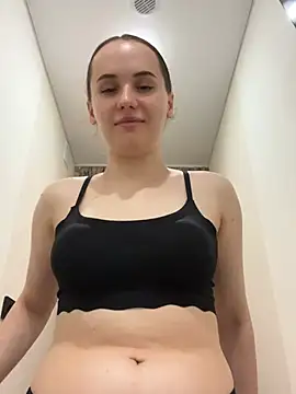 pinkpeachx online show from 04-12-26, 07:50