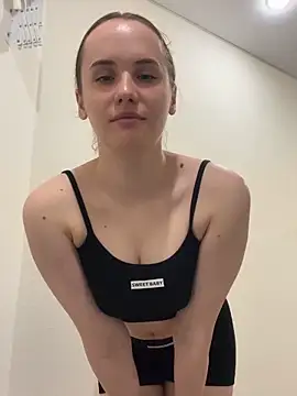 Snapshot of pinkpeachx chatting on 03-04-26, 01:30 pinkpeachx online show from 03-04-26, 01:30