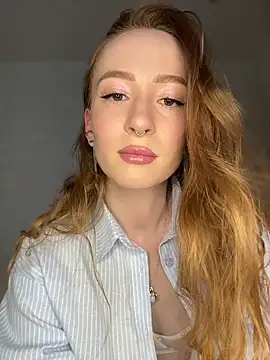 Little Candy 18 online show from 06-19-26, 05:57