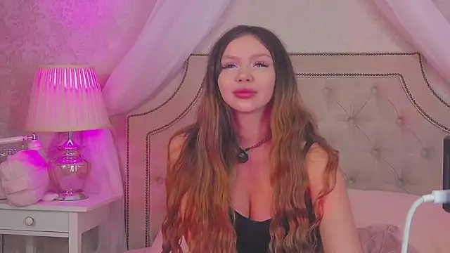 Snapshot of MelanieSutton chatting on 04-24-26, 04:14 MelanieSutton online show from 04-24-26, 04:14