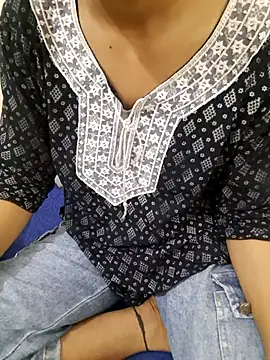 Your Haseena7 online show from 03-08-26, 03:59