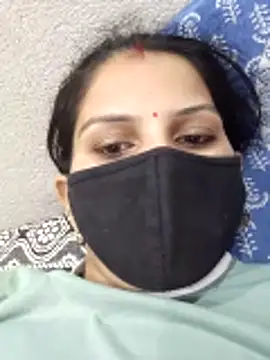 lovelypooja93 online show from 06-30-26, 03:28