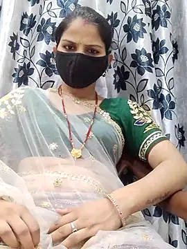 lovelypooja93 online show from 07-06-26, 03:13