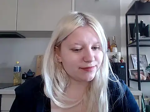 Snapshot of LenaSecret19 chatting on 04-22-26, 05:58 LenaSecret19 online show from 04-22-26, 05:58