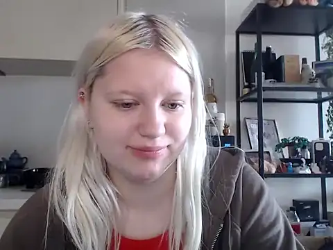 Snapshot of LenaSecret19 chatting on 04-23-26, 05:47 LenaSecret19 online show from 04-23-26, 05:47