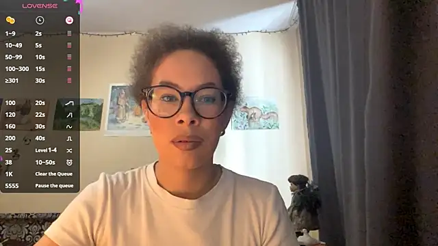 Selena blom online show from 03-08-26, 08:17