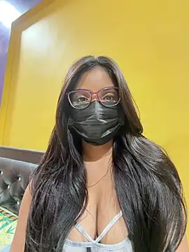 Snapshot of nikki_catz chatting on 05-06-26, 01:09 nikki catz online show from 05-06-26, 01:09