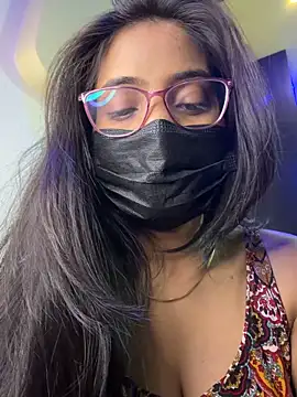 nikki catz online show from 04-04-26, 12:28