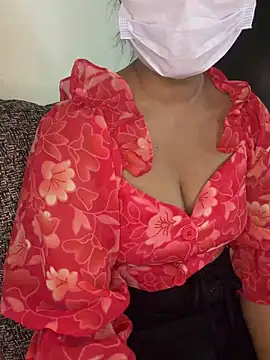 nikki catz online show from 03-24-26, 04:40