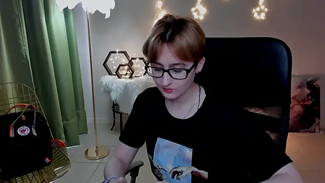 LixeLuna online show from 03-14-26, 06:30