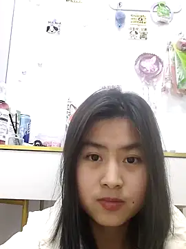 Yunhan 27 online show from 03-04-26, 10:56