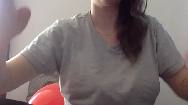 douce blanche13 online show from 04-09-26, 09:48