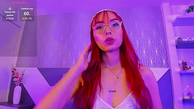 Ashleey Vega online show from 05-21-26, 01:19