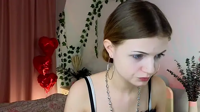 Enji Rey online show from 04-10-26, 12:17