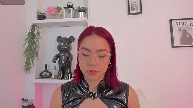 Im Scarlett  online show from 03-19-26, 06:30