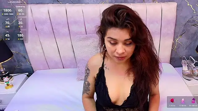 Mystic queen online show from 04-15-26, 06:12