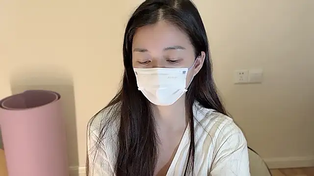 Snapshot of jinxiyao01 chatting on 05-20-26, 02:47 jinxiyao01 online show from 05-20-26, 02:47