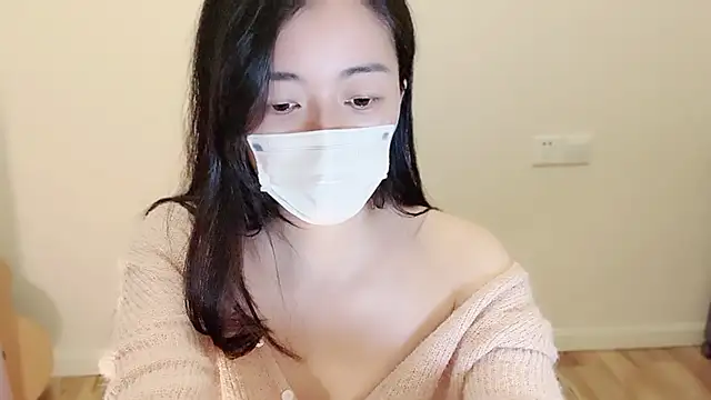 Snapshot of jinxiyao01 chatting on 05-12-26, 02:56 jinxiyao01 online show from 05-12-26, 02:56