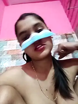 Sexy Sonniyaa online show from 05-03-26, 09:07