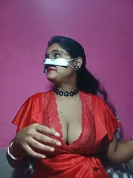 Sexy Sonniyaa online show from 06-19-26, 07:09