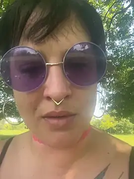 Xlilli69X online show from 05-27-26, 12:23