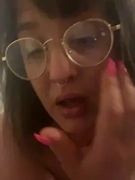 Xlilli69X online show from 05-05-26, 08:56