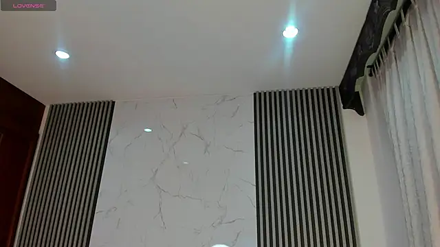 CristineRain online show from 04-22-26, 04:52