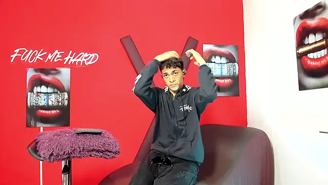 SKYN MAN online show from 03-25-26, 01:28