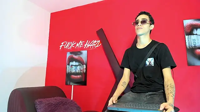 SKYN MAN online show from 03-05-26, 01:35