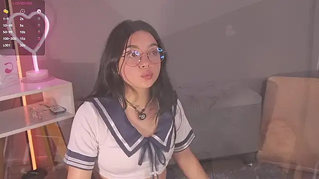 Im Elaris online show from 04-04-26, 02:56