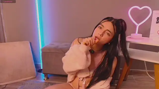 Im Elaris online show from 04-10-26, 02:35