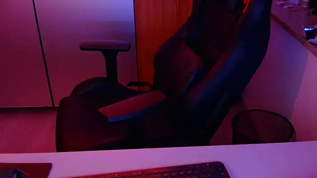 Blase Hase123 online show from 04-17-26, 09:28