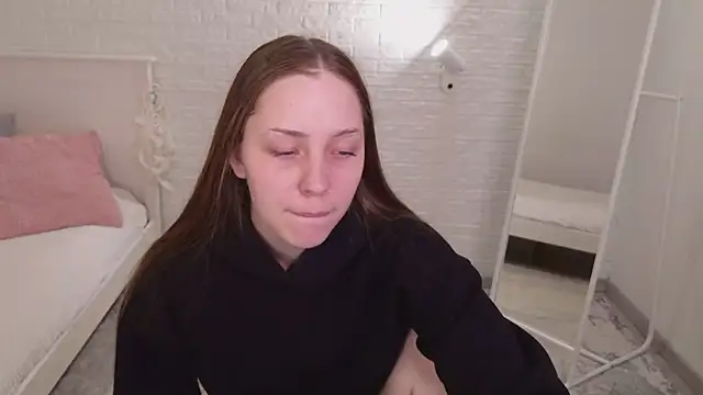 I m Regina online show from 05-22-26, 06:33